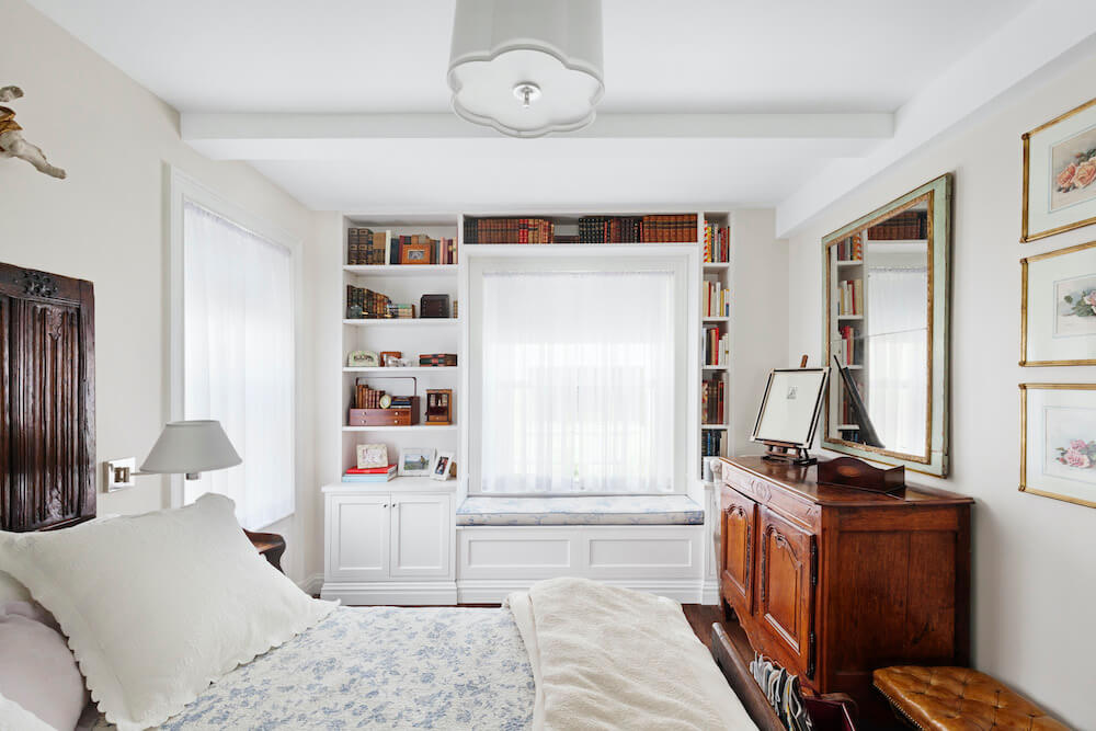 All About Custom Built-In Bookshelves and Costs in NYC